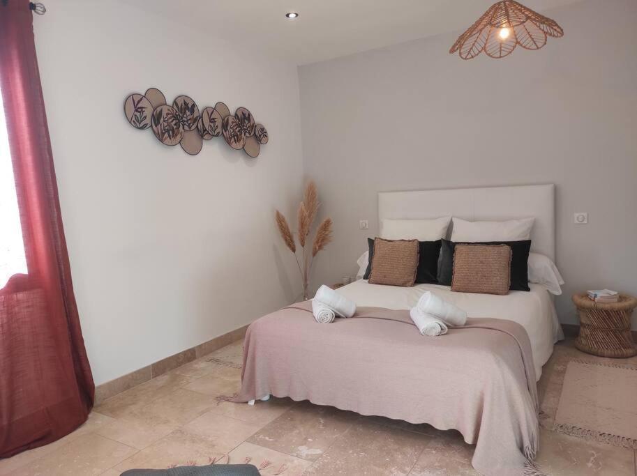 Villa パラドゥー エクステリア 写真